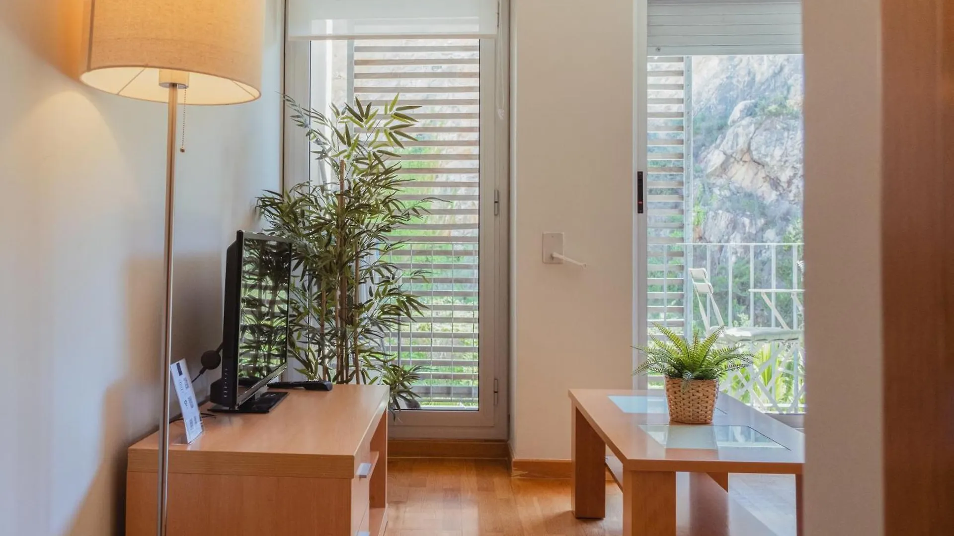 Clauhomes Suite De Mozart Tarragona Apartment