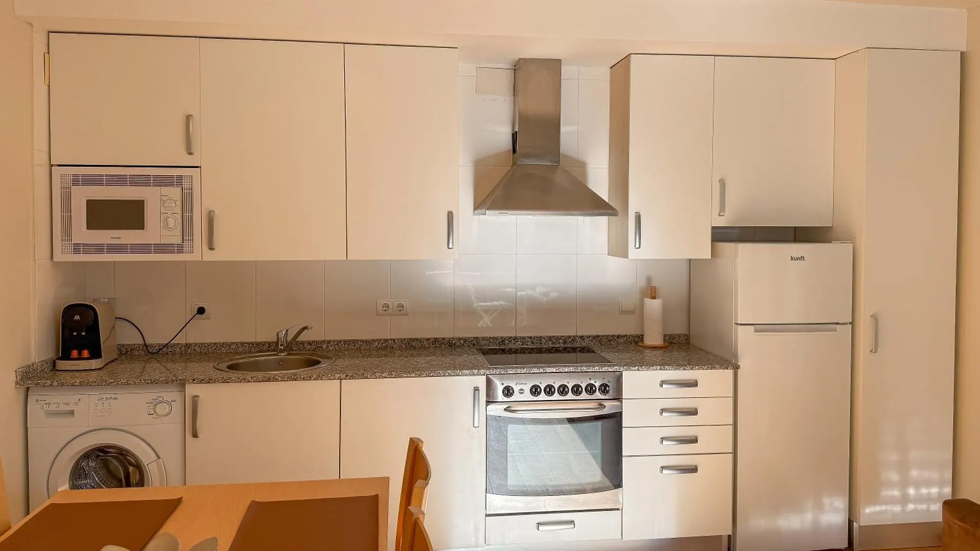 Clauhomes Suite De Mozart Tarragona 0*,